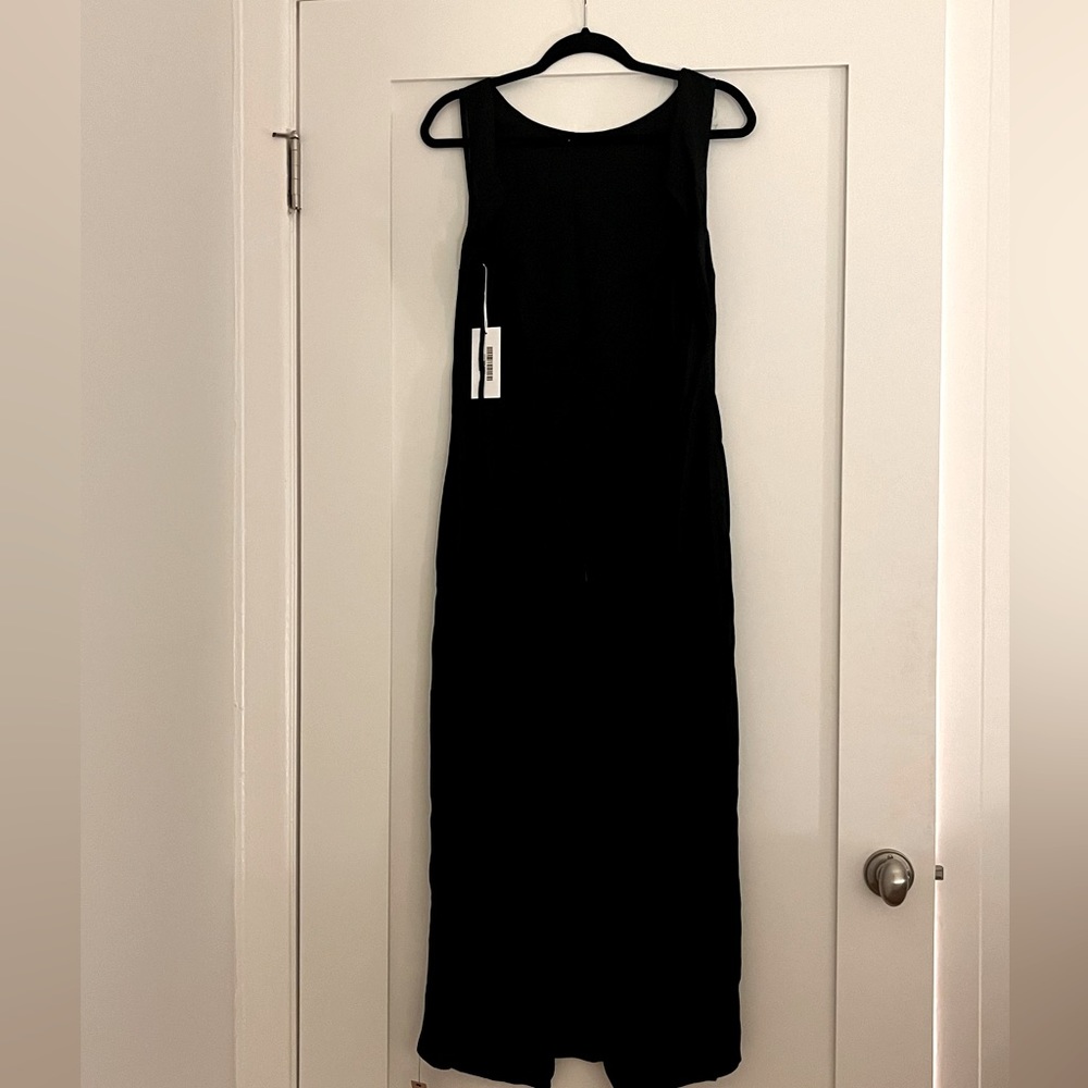 NWT Reformation Damara Dress in size M 🖤 - Picture 5 of 8